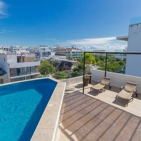 Comfortable Studio 3 Blocks From The Beach